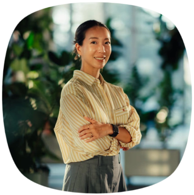 Jurilingua legal translator working on Lao documents